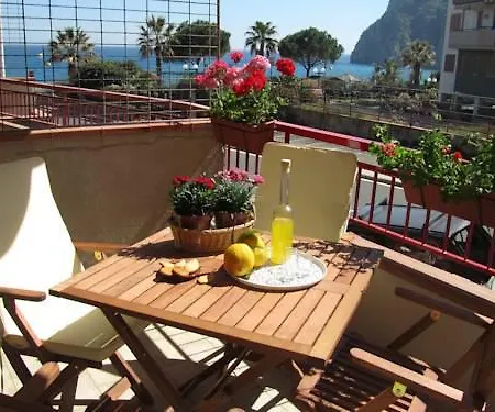 Sant'Alessio Apartment Lägenhet SantʼAlessio Siculo